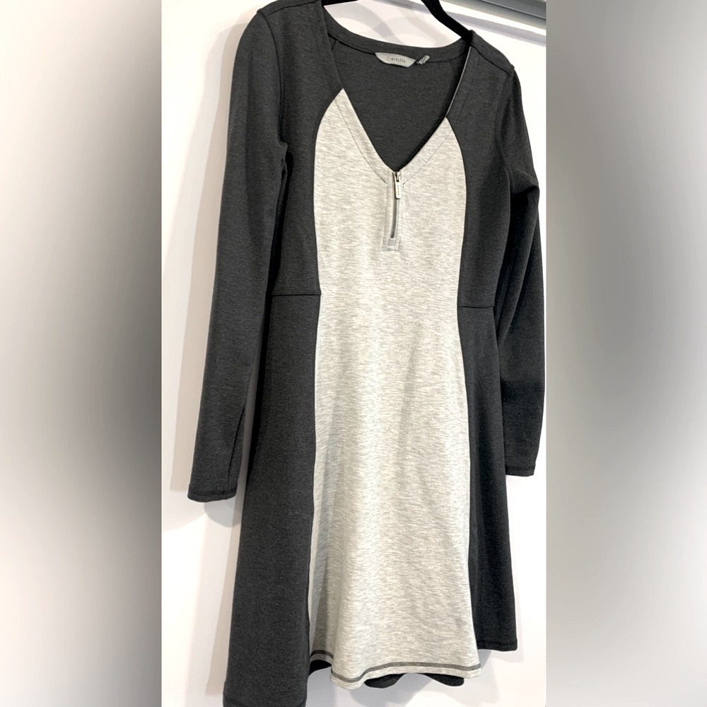 Excellent Condition, Athleta "Whereupon" Fit & Flare Sporty Dress, Size Small - Picture 2 of 7